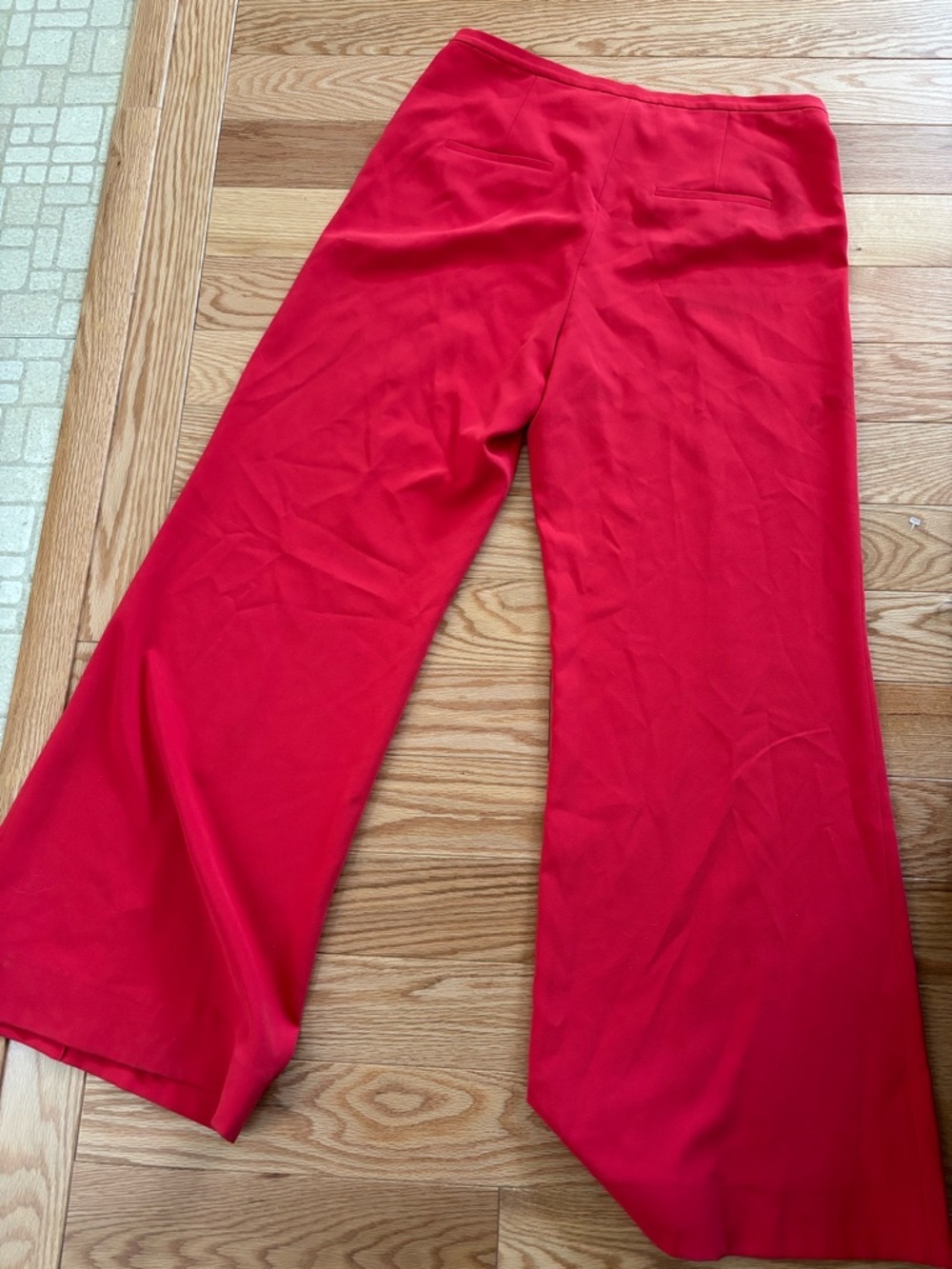 Alice & Olivia Pleated Wide Leg Trousers - Picture 2 of 5